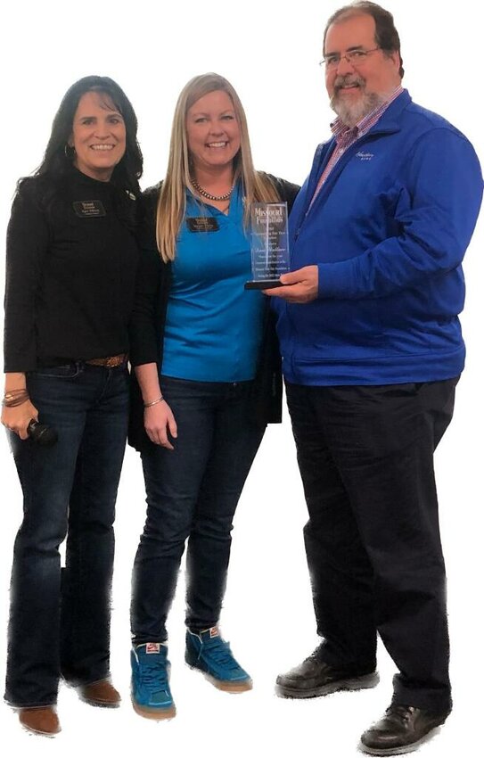 Dan Wallace received the “Outstanding Fair-Time Volunteer Award” from Karri Wilson (left) Executive Director of the Missouri State Fair Foundation and Megan Parks, Executive Assistant/Volunteer Coordinator.