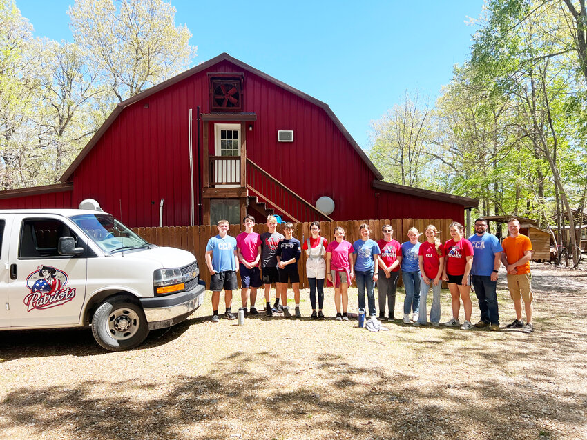 The Clinton Christian Academy 8th grade class along with their Bible teacher, Mr. Campos helped the Sagrada Scholarship Bible Camp (Lincoln, MO) get ready for campers with landscaping and staining fence boards. https://www.sagradabiblecamp.com/