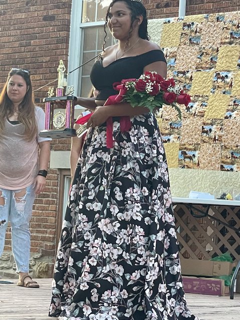 The 2022 Calhoun Colt Show Queen is... Elana Cole, daughter of Bill and Chantel Myers. She was crowned Friday evening, September 9, on the Colt Show stage.