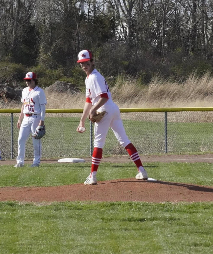 CARDINALS BASEBALL continues to try to find their groove as their season hasn't gotten off to quite the start that they expected.  Maverick Martin has been an innings eater, but Clinton is 2-6 and has games left at Southern Boone and Stockton this week.