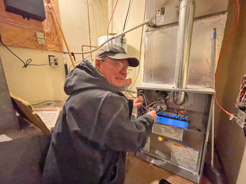 EXTREME COLD has caused a host of problems for area residents and kept repairmen, including Robbie Lane, booked solid with service calls.  The well-known Warsaw resident told the Benton County Enterprise, &quot;The calls started pouring in last Saturday and haven't stopped.  These temperatures aren't kind to furnaces or water pipes.&quot;