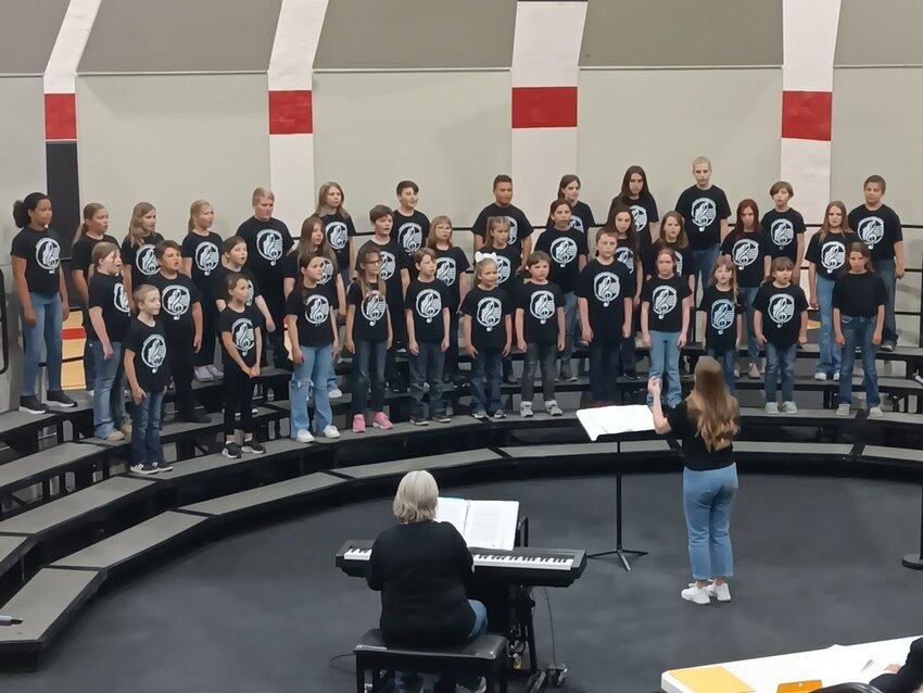 THE WARSAW CHILDREN'S CHORUS received 1st place at the Ozark Concerts in the Parks, they received a score 95.5 superior rating for class A. The Warsaw Children's Chorus is comprised of the 4th and 5th grade students from both North and South Elementary Schools.