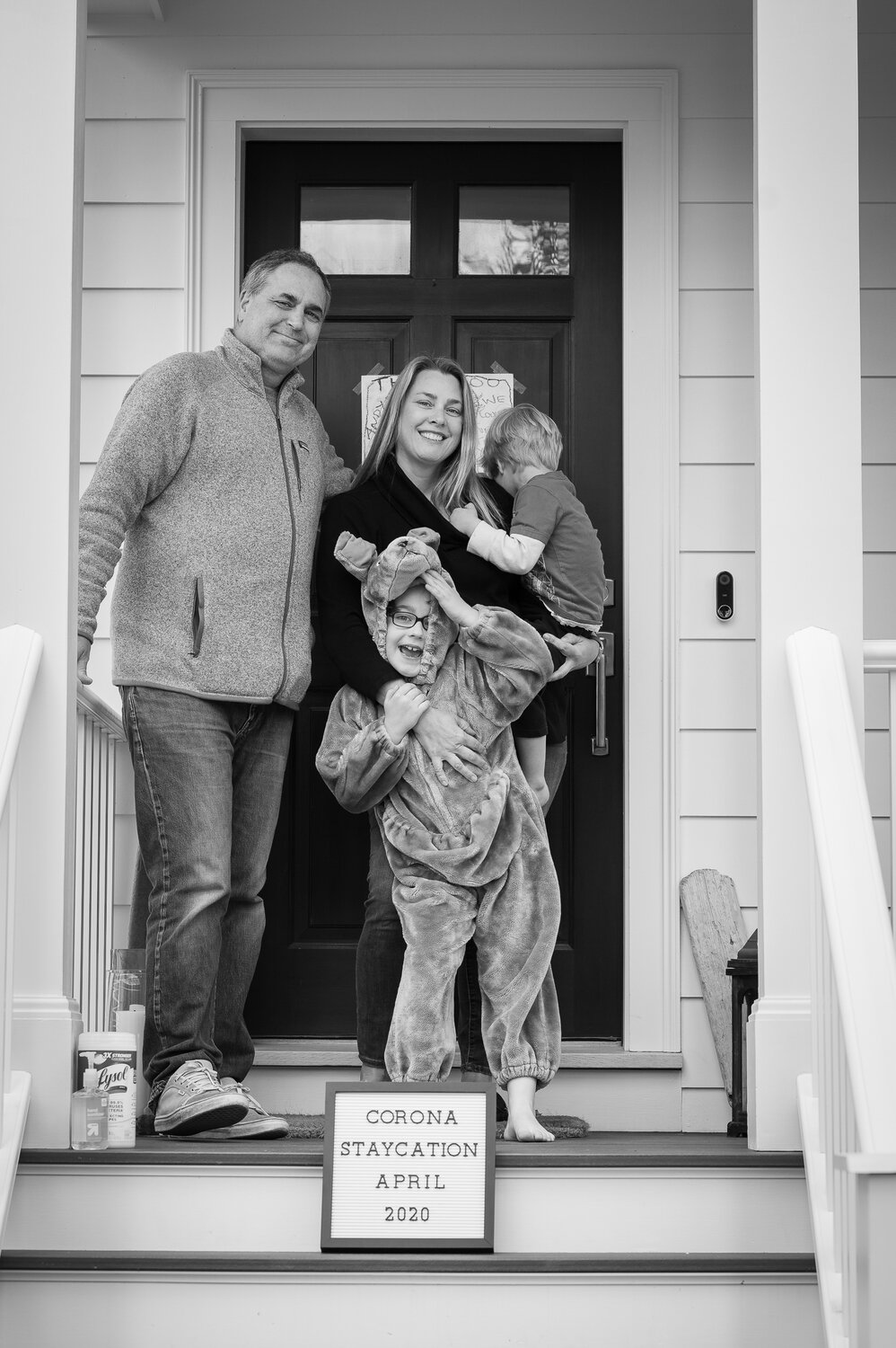 The Karpowich Family for The Family Porch-Rait Project, a fundraiser for The Open Door © 2020 Shawn G. Henry 