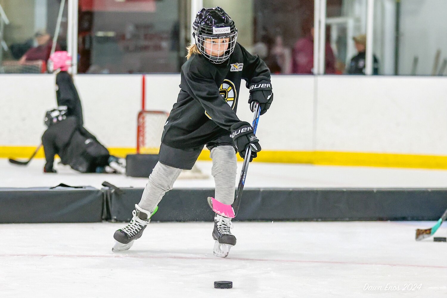 Willow Sanderson from Essex chases down the puck.