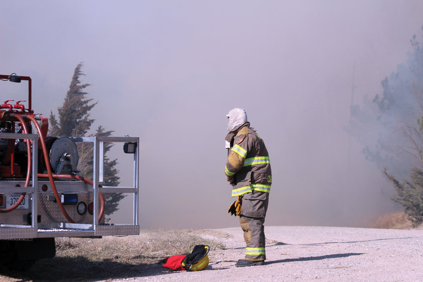 Fort Calhoun, Blair, Arlington, Bennington, Irvington, Ponca Hills, Kennard and Herman fire departments were called to assist with a barn fire that spread to a field near County Roads 31 and 36 Wednesday afternoon..