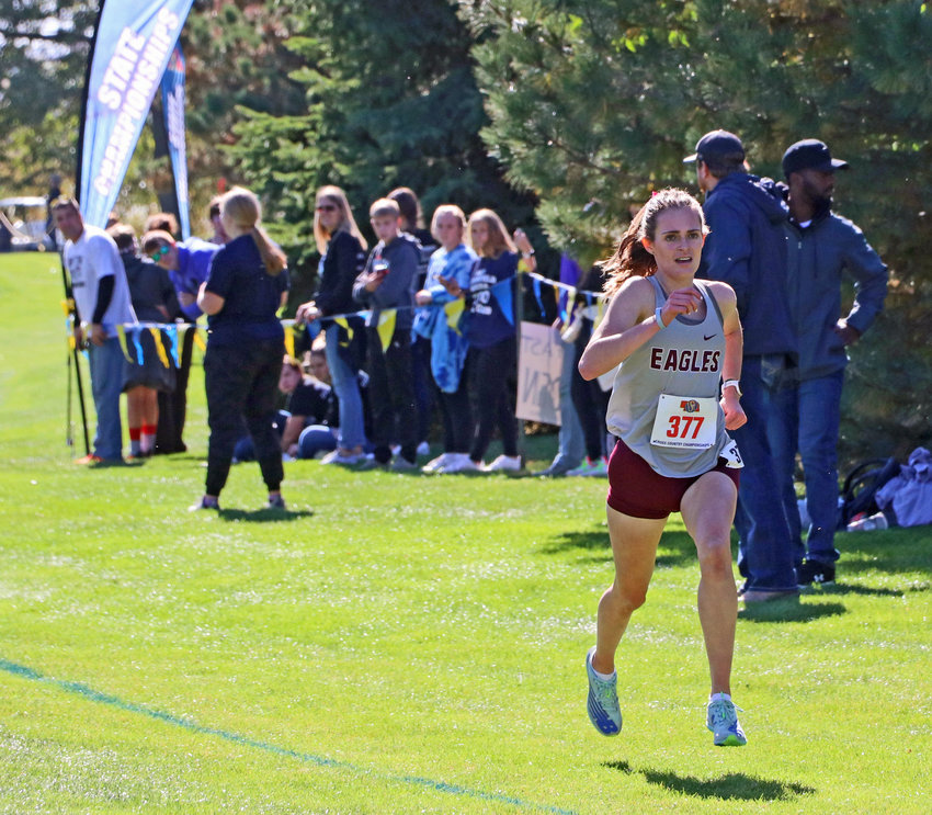 Arlington junior Keelianne Green won a Class C cross-country individual title Friday during the NSAA State Championships at Kearney Country Club.