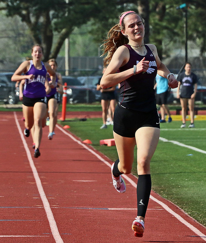 Arlington's Keelianne Green races to the finish line Tuesday in Columbus.