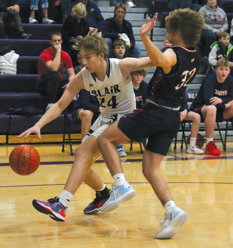 Greyson Kay works against a Norris defender during the Bears' contest with the Titans on Friday.