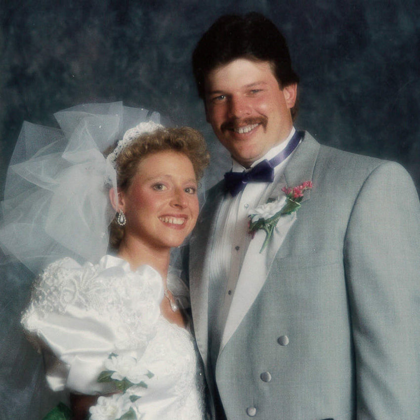 Gary and Sarah Lambrecht 25th Anniversary | Washington County Enterprise