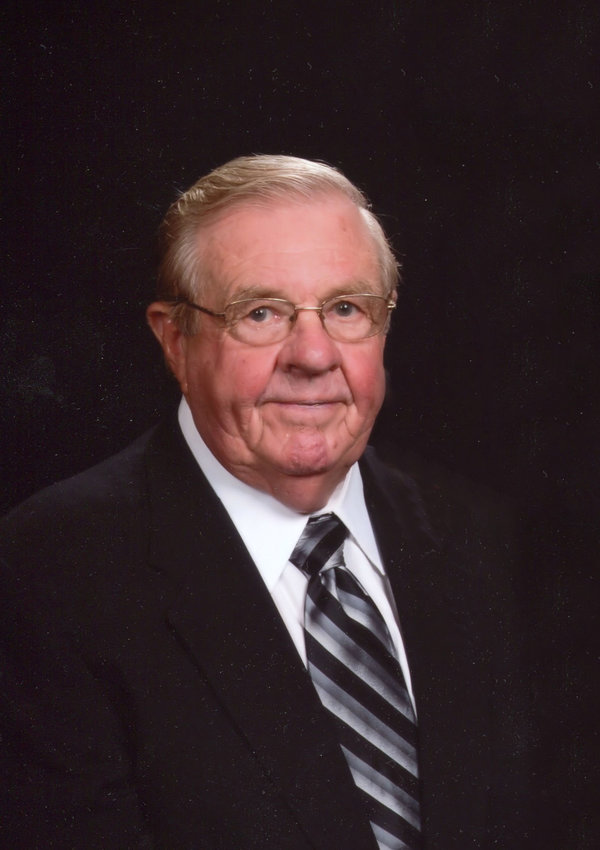 Kenneth Christiansen, 83 