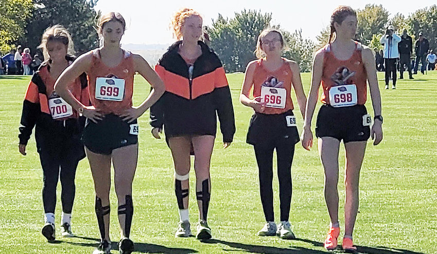 Competing for the Girls at the State Cross Country Meet were Charli Webster, Chaney Nelson, Madison Enstrom, Brennan Ahrens and Ellen Magnusson.