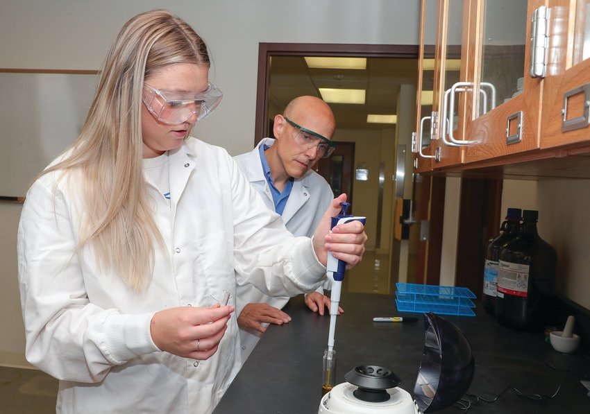 UNK senior Mackenzie Hagemeister started conducting undergraduate research with associate chemistry professor Allen Thomas in spring 2021. Her project proposal recently received $395,000 in grant funding from the National Institutes of Health.