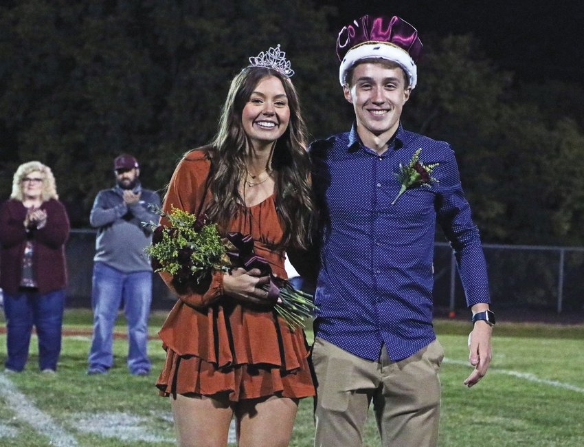 Emery McIntosh and Luke Hammang are the 2022 Arlington High School homecoming queen and king.