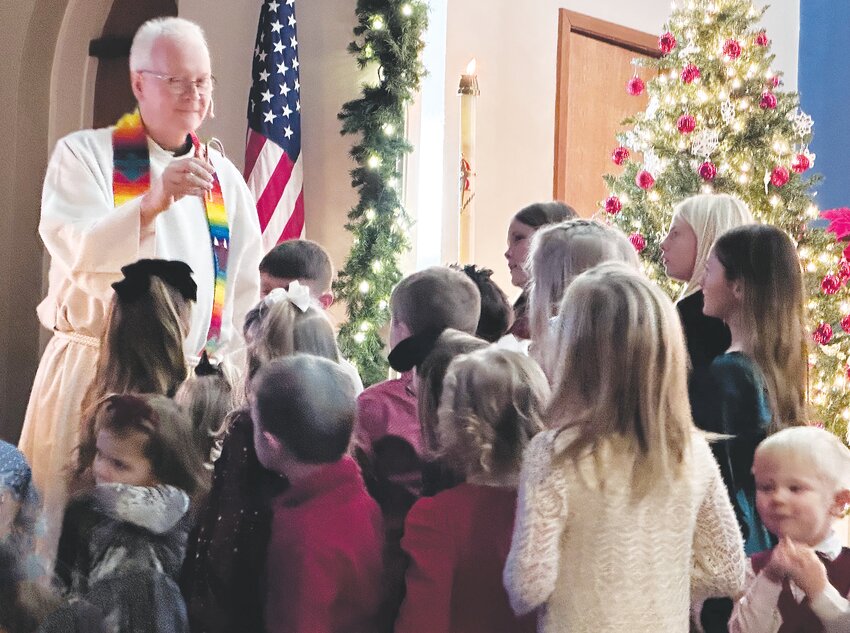 Area churches offered Christmas Eve services on Sunday.  Pastor Mark Eldal of First Evangelical Lutheran Church of Oakland offered a children