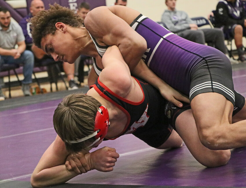 The Bears' Tyson Brown, top, drives Missouri Valley's Luke Cleaver to his back Thursday at Blair High School.