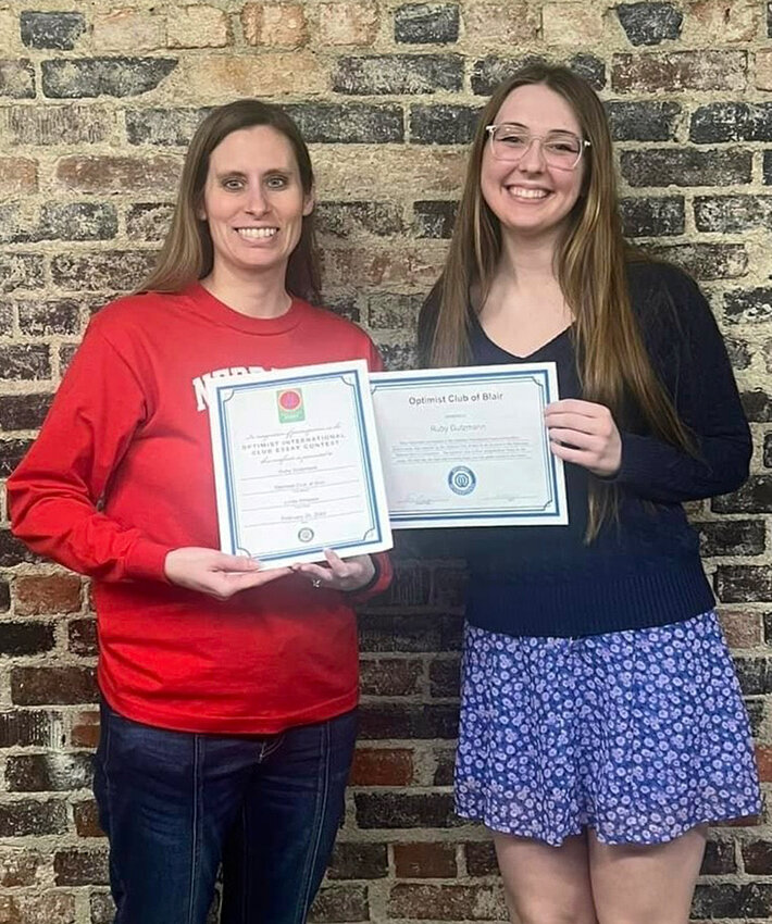Tarin Jennings, left, is pictured with Blair High School senior Ruby Gutzmann, the winner of the District of Nebraska Optimist Essay contest.