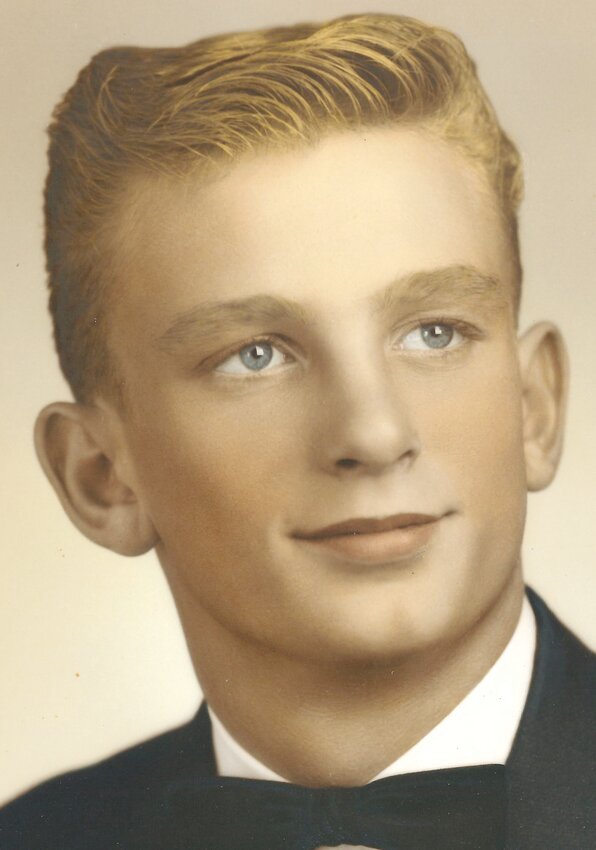 Gary Halbert Warren