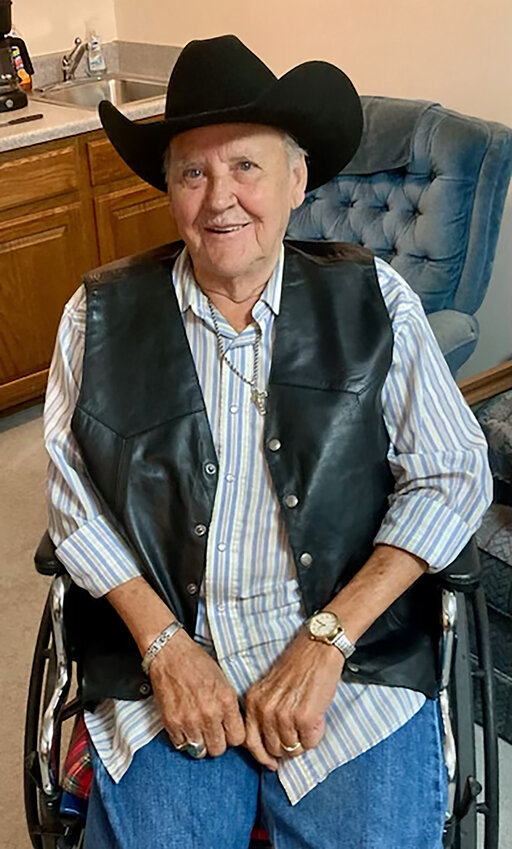 Robert "Bob" Lee Anderson