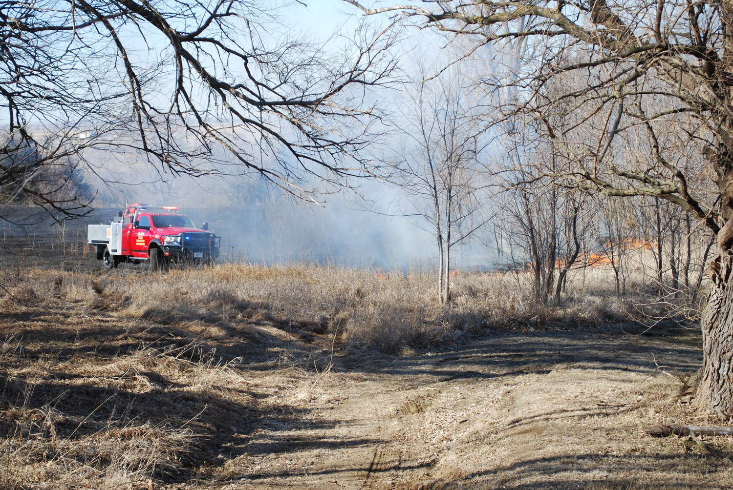 Blair, Fort Calhoun firefighters battle grass fire | Washington County ...