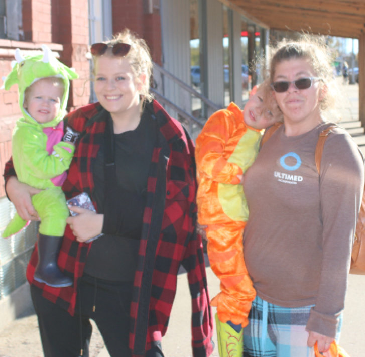 Everleigh Doyle, left, Shayna Klingenberg, Brantlee Doyle and Tesha Doyle were out in De Smet during the Trick or Treat Main Street event Friday.