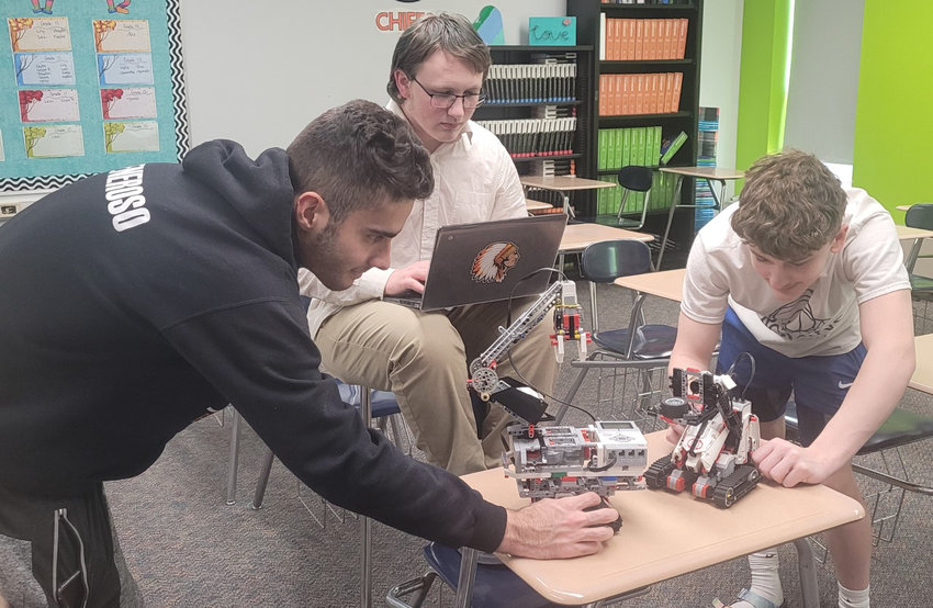 Building LEGO EV3’s | Kingsbury Journal