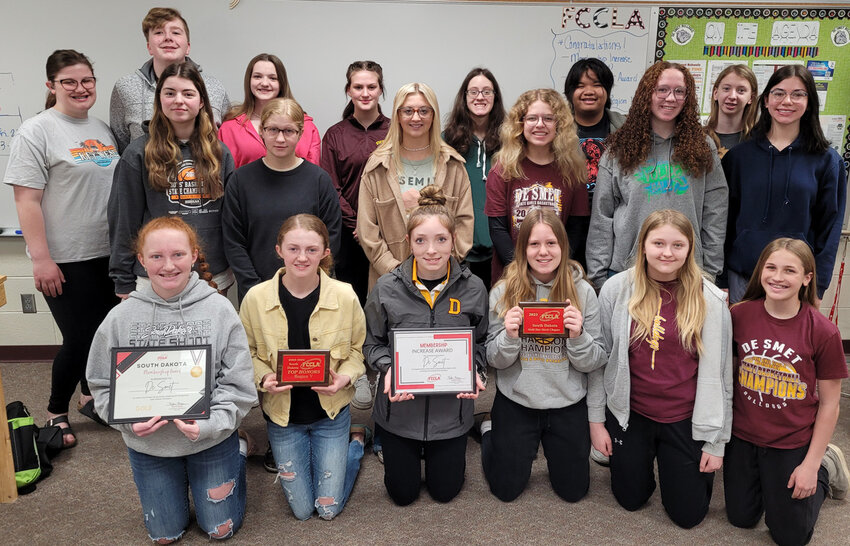 Neva Clubb, back left, Logan Griffith, Britney Coleman, Kody Rowcliffe, Sophia Barr, Willem Lim, Alexis Alderman; Phiomene Henry, Jael Koistinen, Brooklyn Coughlin, Sophia Gigov, Ivey Schoenfelder, Calli Fields; Cortney Smith (w/Group Membership Award), front left, Remi Efraimson (w/ group Top Honors Award), Harper Anderson (w/ Group Membership Award), Savannah Larson (w/ Group Merit Chapter Award), Erica Johnson and Adalyn Gross. Those present at state but not pictured: Charlotte Fields, Charli McCune and Mia Yockey. (Submitted photo)