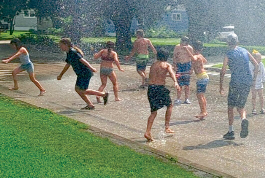 Lake Preston held their annual BBQ Beer &amp; Friends and Family Fun Night last weekend with a great turnout. The Fire Department turned on a fire hydrant for children to run through, and some great barbecue was enjoyed.