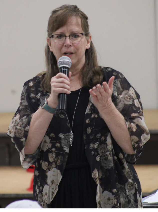 Lynne Brown is retiring after teaching music at the Lake Preston school for 39 years. She spoke at the spring elementary program about how much she has enjoyed her time at Lake Preston and in the community.