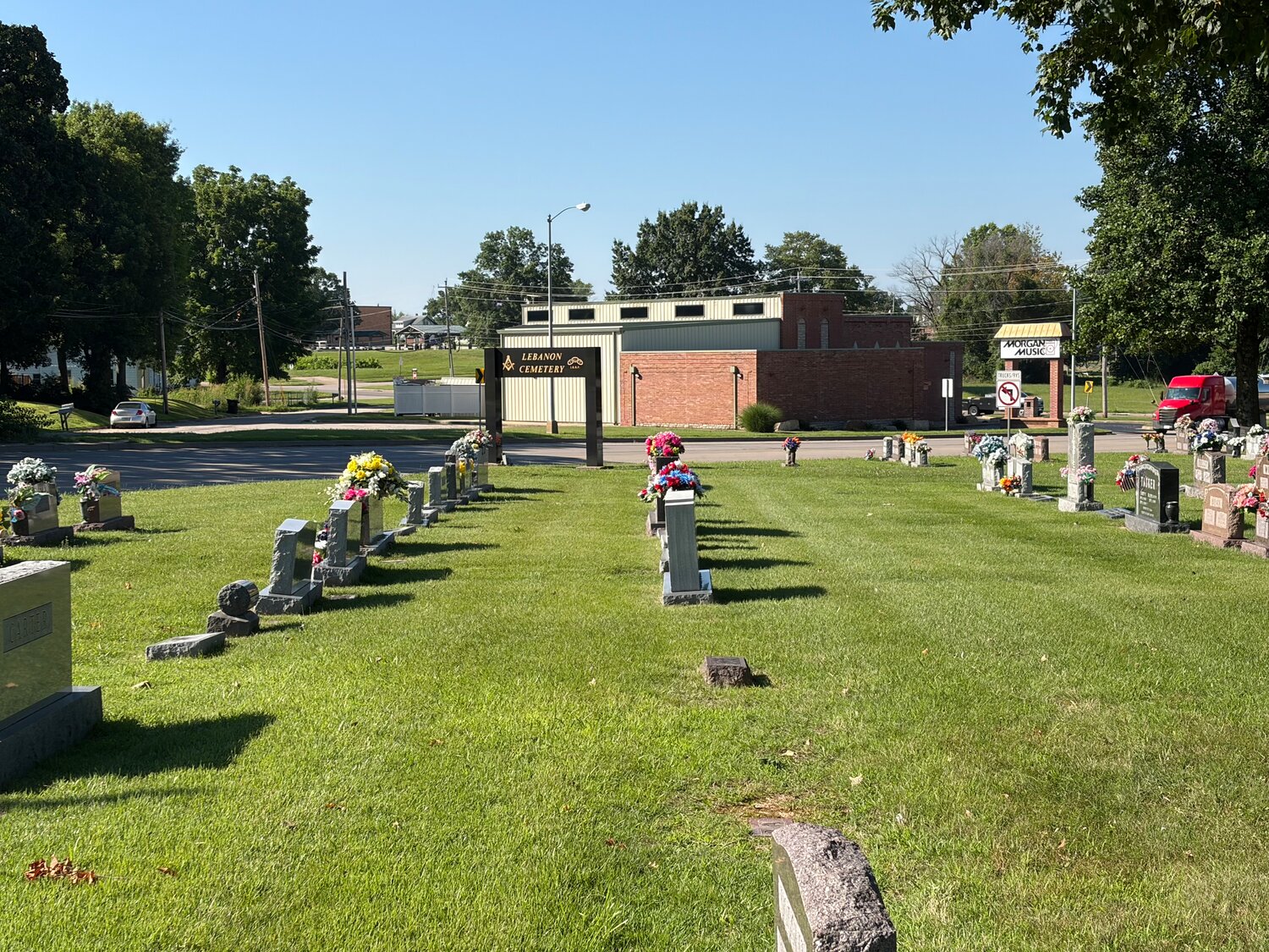 Online Brief: Lebanon City Council approves agreement for Lebanon City Cemetery support - Laclede County Record
