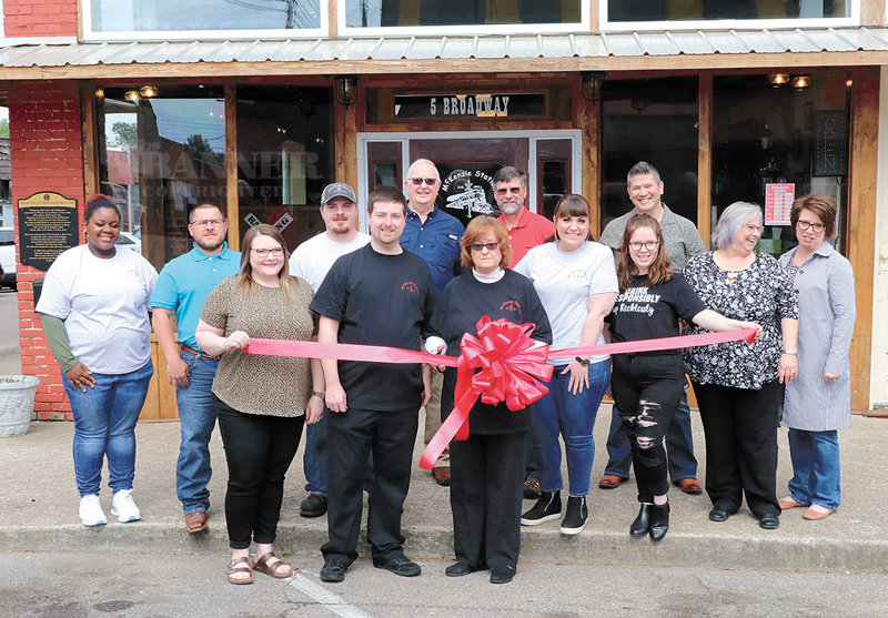 McKenzie Station Bar & Grill Hosts Ribbon-Cutting | The Mckenzie Banner