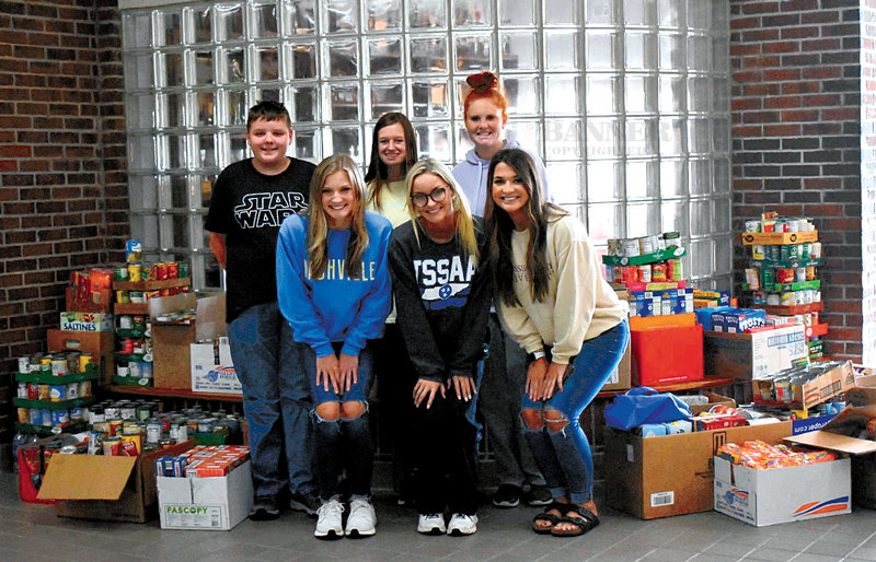 Pictured are the Student Council officers with the donations &mdash;  Front Row (L to R): Belle O&rsquo;Brien,  Sadie O&rsquo;Brien and Dani Dyer. Back (L to R): Nathan Lease, Juleyanne Weatherford and Payton Ognibene.