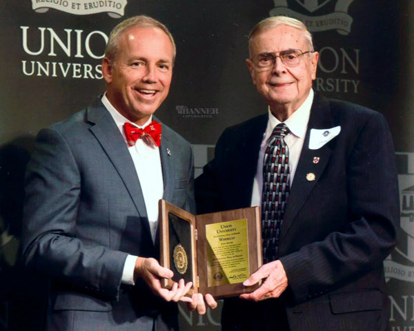 Union President Samuel W. &ldquo;Dub&rdquo; Oliver (left) presents Union&rsquo;s New Bicentennial Hall of Honor Award to Dr. John Adams, one of 100 recipients. Later, Adams also received the Alumnus of the Year Award from President Oliver.