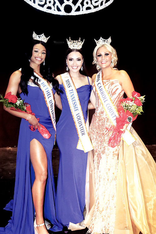 Pictured (L to R): Miss Bethel University Volunteer Kameshia Moxley, Reining Miss Tennessee Volunteer Paige Clark, Miss Carroll County Addi Poole.