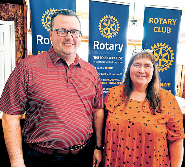 Mayor Ryan Griffin and Kathy Ham, president of the McKenzie Rotary Club.