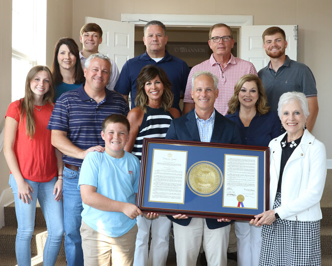 The Dale R. Kelley family was honored by State Senator John Stevens with a framed resolution honoring Mr. Kelley. The resolution was a resolution from both houses of the Tennessee General Assembly. Huntingdon Mayor Nina Smother announced to the family that Huntingdon City Hall will bear the name &ldquo;Dale R. Kelley Center.&rdquo;