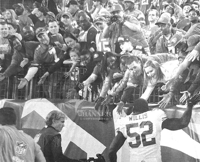 10 Years Ago &mdash; Patrick Willis was welcomed back to Tennessee by adoring fans after the 49&rsquo;ers-Titans game.