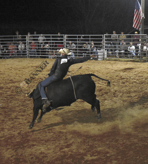 Matthew Hoffman of Paris won the event, claiming the buckle and prize money.