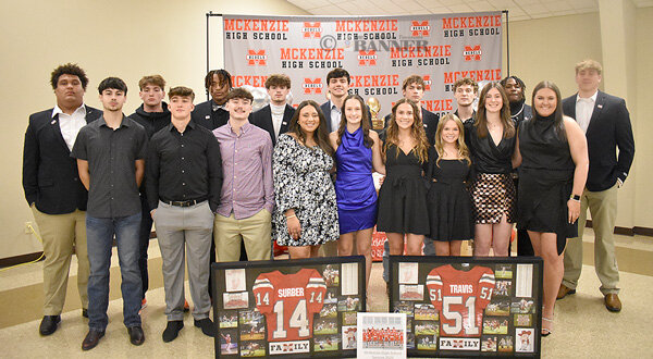 Senior football players, managers and cheerleaders (L to R) Front Row: Guillermo Hickman, Skyler Fornera, Aden Heath, Jaylin Megaw, Ally Gibson, Lydia Pate, Laila Scott, Baylee Barden and Reese Gallimore. Back Row: Jacob Smith, Barry Swalley, Martez Teague, Colt Norden, Tate Surber, Gage Crosland, Landon Brown, KD Cunningham and Craegen Travis. Not pictured is Trey Gilbert.