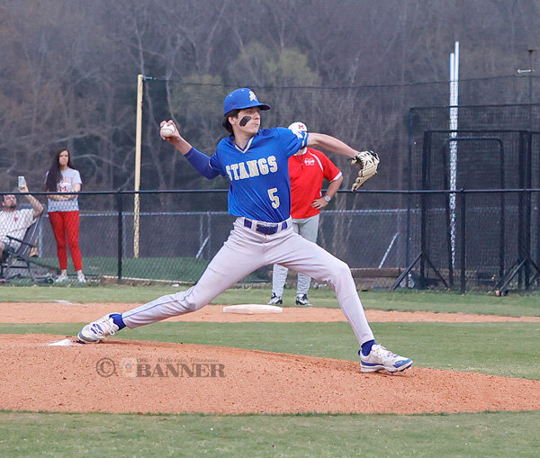 Mustang Owen Kreuziger got the start, allowing two earned runs on ten hits while striking out five and walking none in six innings of work.