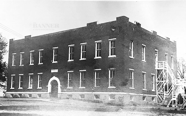 The McLemoresville Collegiate Institute, 1885-1927.