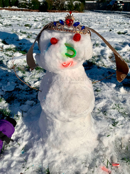 Snowman by Hazel and Vera Tippitt.