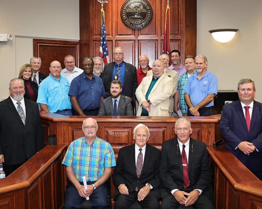 County Commissioners (L to R): Seated; Jimmy McClure, Larry Spencer and Randy Long. Standing; Joey Simmons, Lana Suite, Barry Mac Murphy, Lin Smith, Daniel Willman, Willie Huffman, Joey Darnall, Mayor Joseph Butler (seated), Walter Smothers, Manuel Crossno, Jason R. Martin, Cyril Ostiguy, John Austin, Daniel Thomas, Jimmy Halford and Darrell Ridgley.