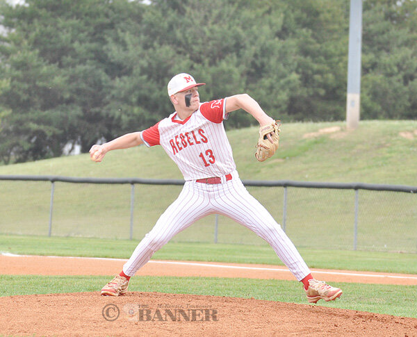 Inman Bulldogs Top Rebels, 7-4
