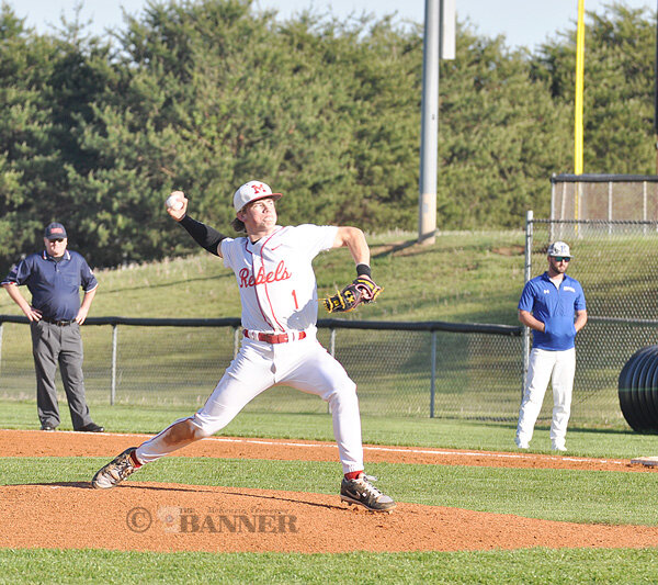 Rebels Edge Tigers, 3-2