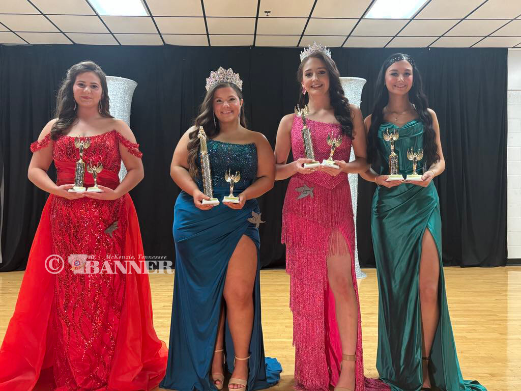 20260414-095155-5fe-web2-Miss-WCHS-Contestants.jpg