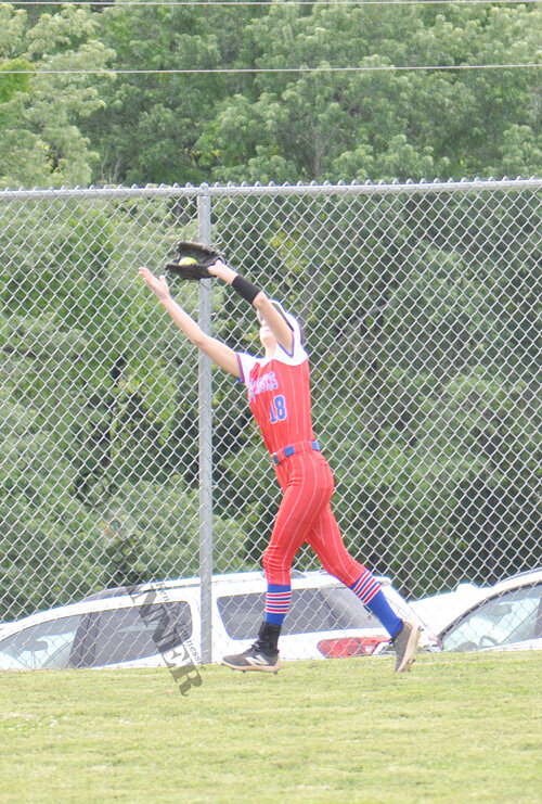 20260505-093128-4ec-web2-CBatMHS-SB-Belew-DSC_0123.jpg