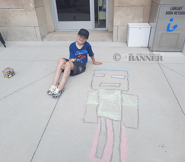20260601-193142-b43-web2-MML-Chalk-Walk-Greyson.jpg
