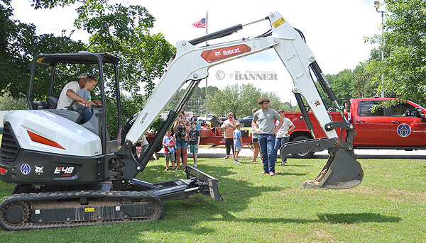 Carroll County Library Summer Reading Program Delights in First Week