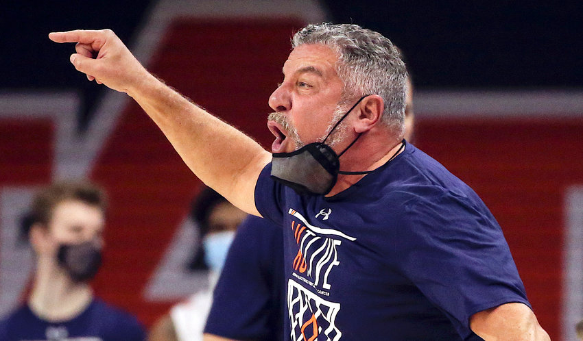 Auburn head coach Bruce Pearl earned his 600th career victory on Saturday in the Tigers' 78-71win over Mississippi State.