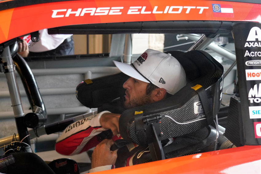 Chase Elliott prepares for practice for Sunday's NASCAR Cup Series auto race at the Circuit of the Americas in Austin, Texas, Saturday, May 22, 2021. (AP Photo/Chuck Burton)
